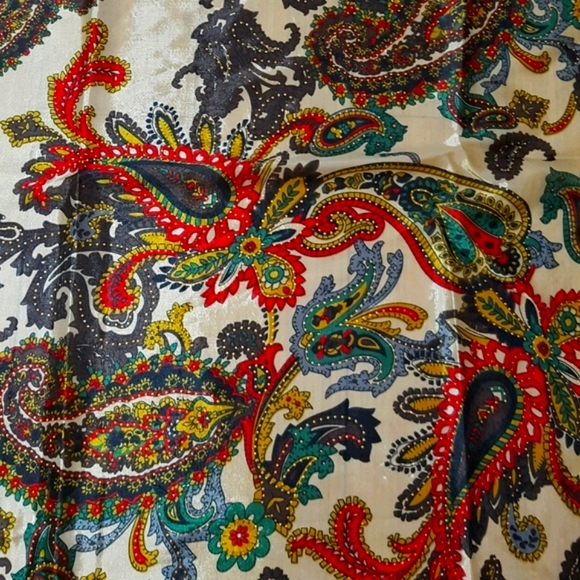 SCARF 😉2 FOR $20 - Picture 9 of 11